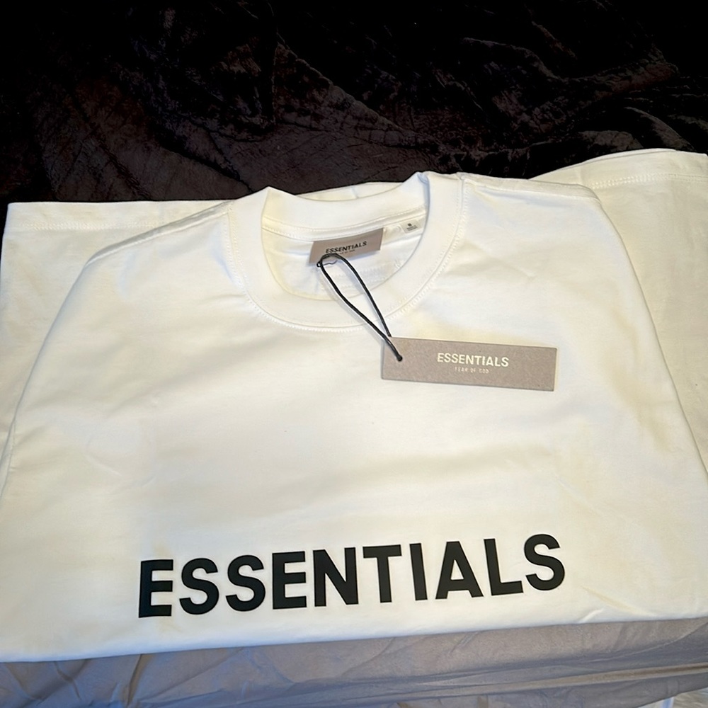 Essentials T-Shirt with Essentials bag included & Tags